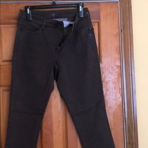 NYD, brand never worn tags on! Brown classic 5p